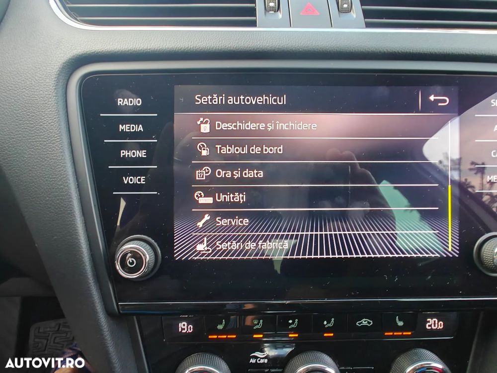 Skoda Octavia 2.0 TDI 4X4 DSG Style - 30