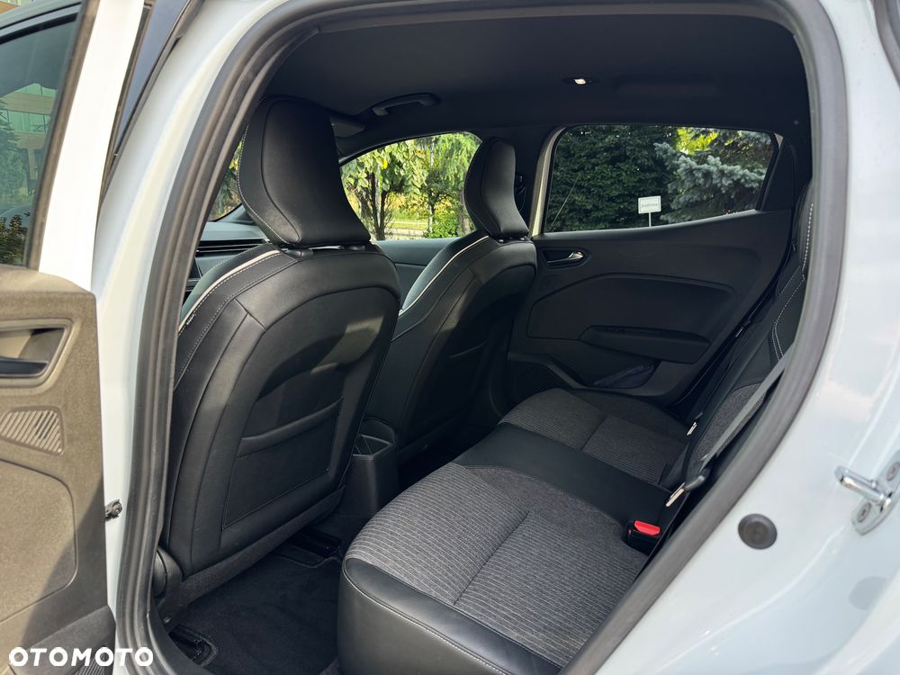 Renault Clio TCe 90 TECHNO - 18