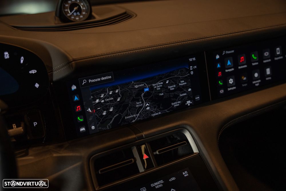 Porsche Taycan Turbo S - 28