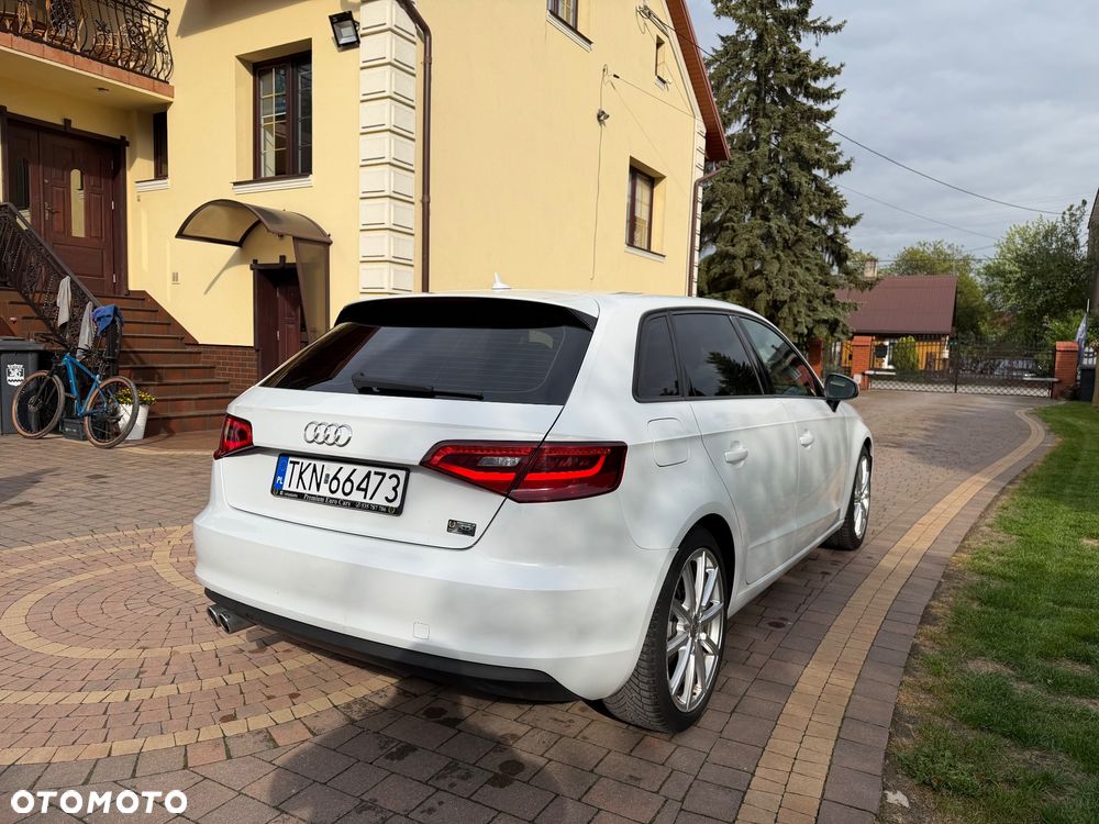 Audi A3 Sportback 2.0 TDI sport - 14
