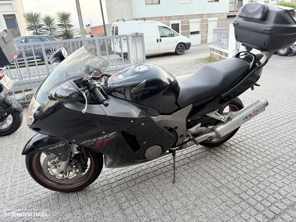 Honda CBR Cbr 1100 XX - 6