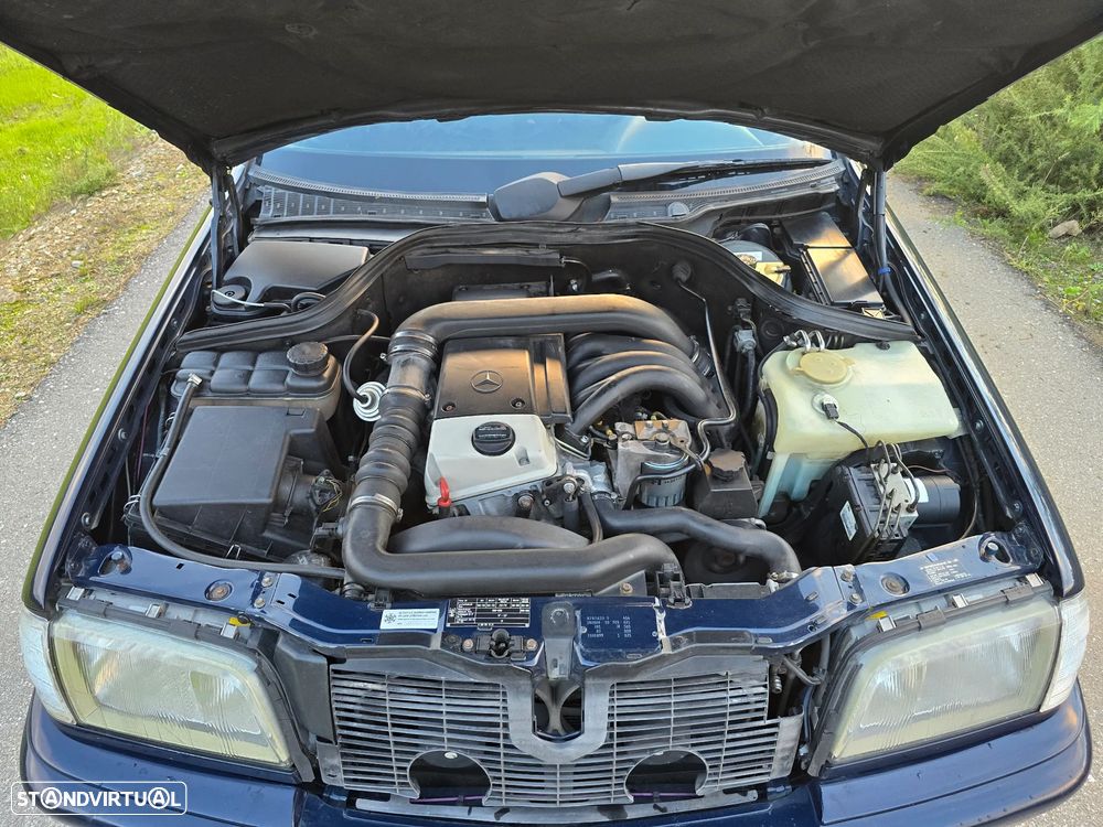 Mercedes-Benz C 250 - 13