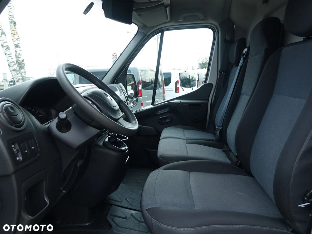 Renault Master L3H2 Bliźniak Podwójne Koła Tylne - 16