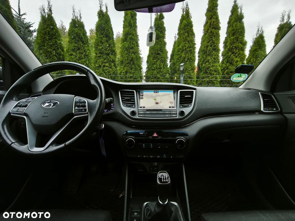 Hyundai Tucson blue 1.6 GDi 2WD Navi - 13