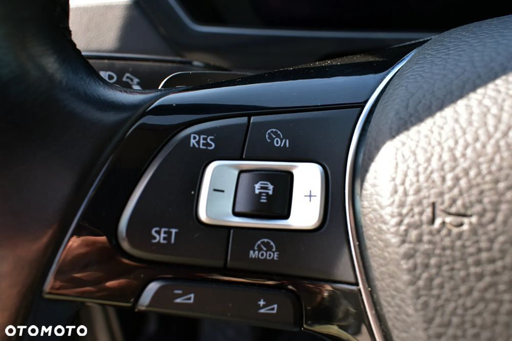 Volkswagen Tiguan 2.0 TDI SCR DSG Move - 9