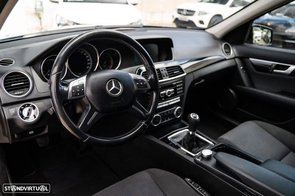 Mercedes-Benz C 220 - 3