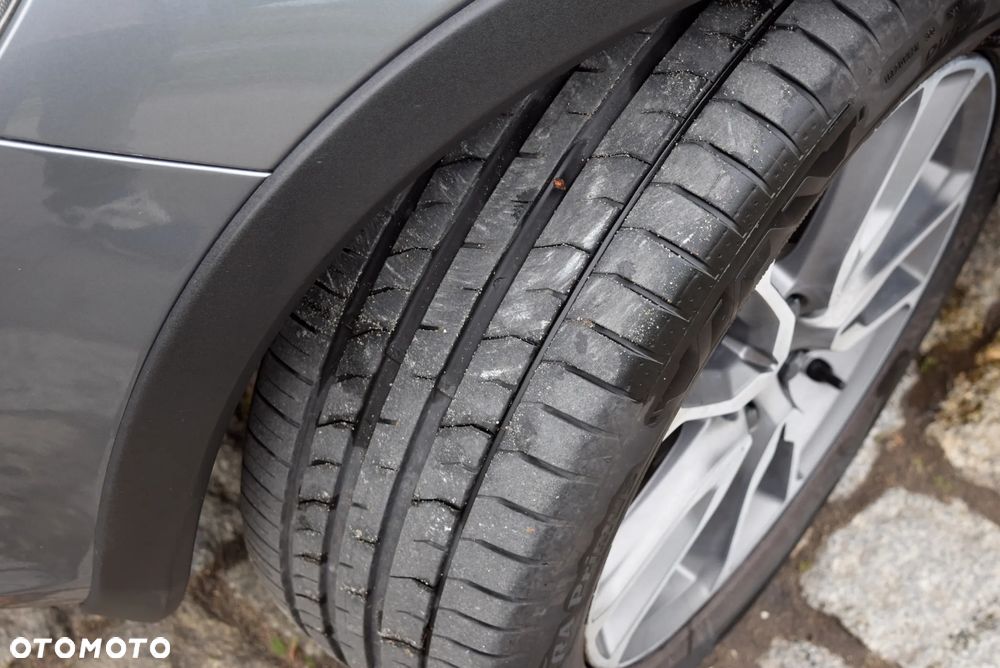 Volvo V60 Cross Country D3 Drive-E Summum - 26