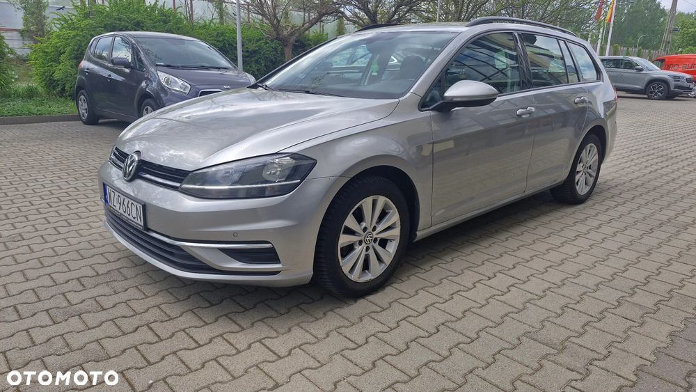 Volkswagen Golf 1.6 TDI BMT Comfortline - 1