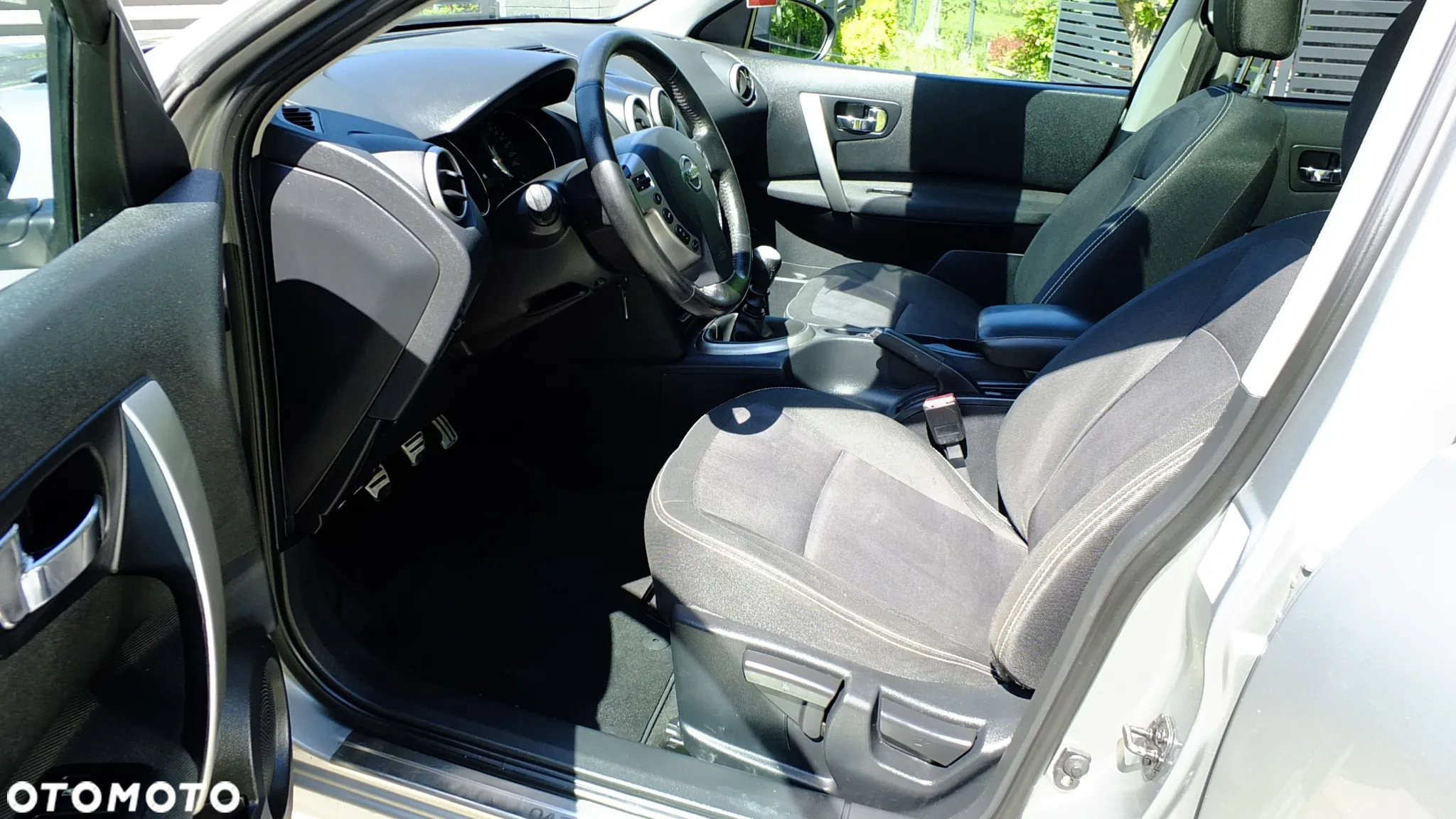 Nissan Qashqai 1.6 dCi DPF Start/Stop tekna - 16