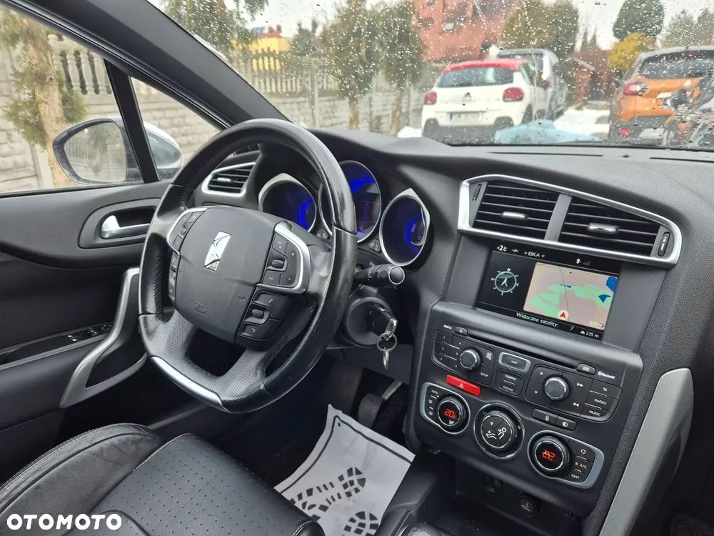 Citroën DS4 1.2 PureTech Chic S&S - 13