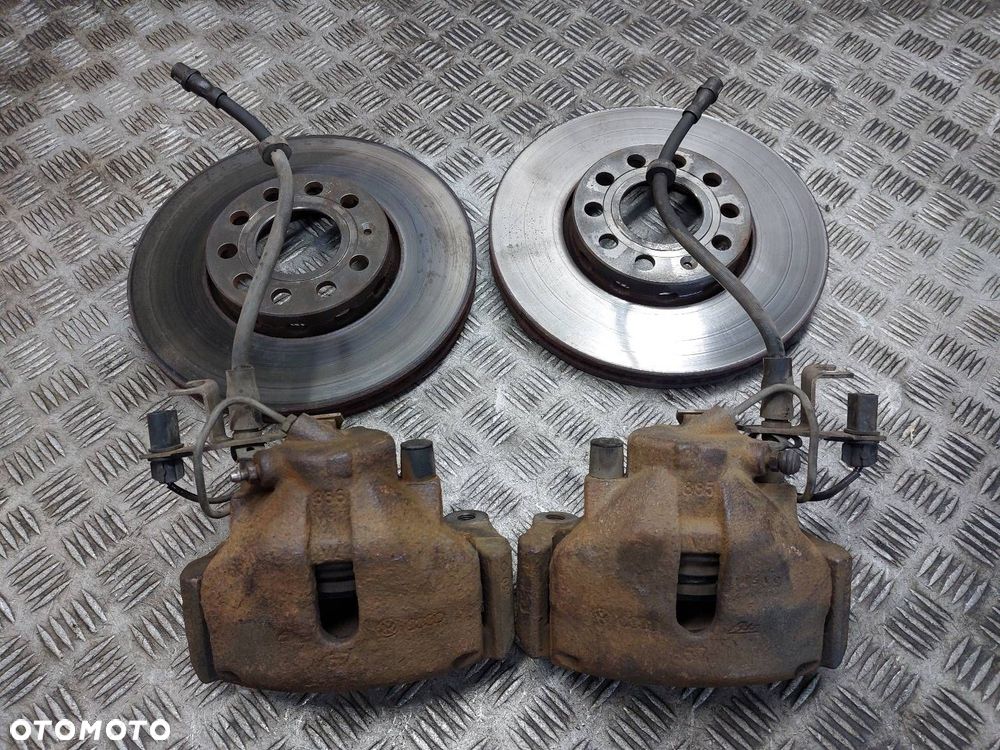 TARCZE HAMULCOWE PRZÓD + KLOCKI + ZACISKI AUDI A4 B6 2.0 20V - 1