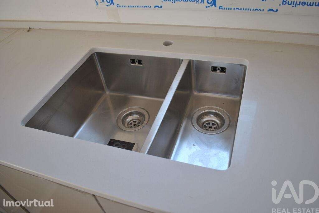 Casa T4 em Fernão Ferro de 294,00 m2 - Grande imagem: 5/20