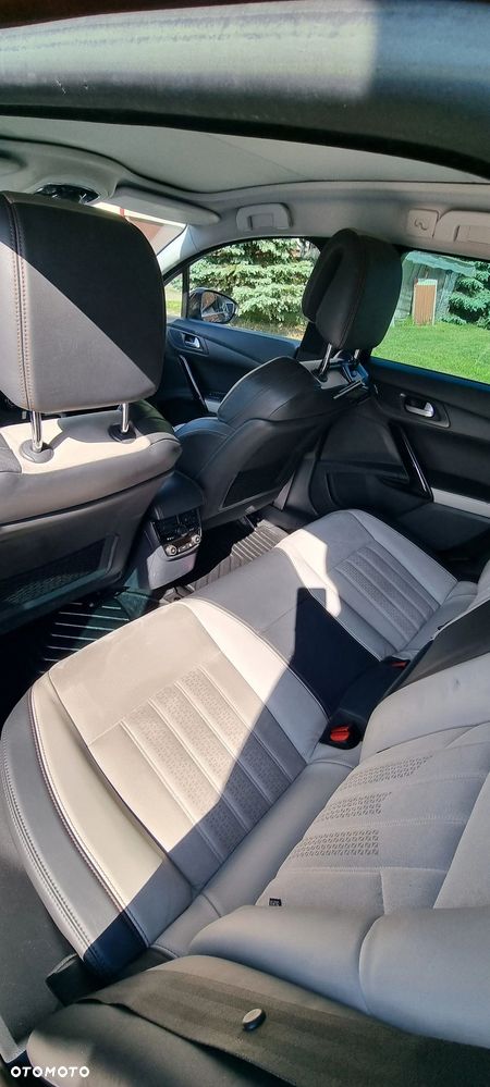 Peugeot 508 RXH 2.0 HDi HYbrid4 - 13
