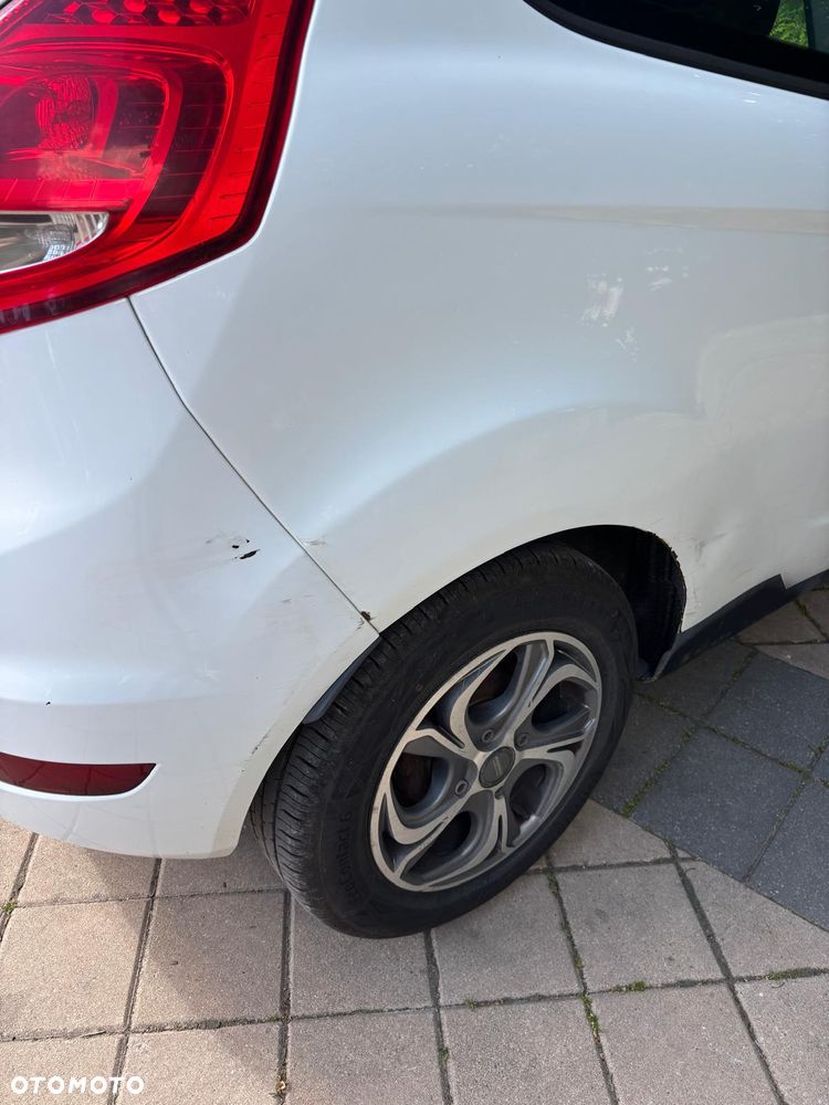 Ford Fiesta - 6