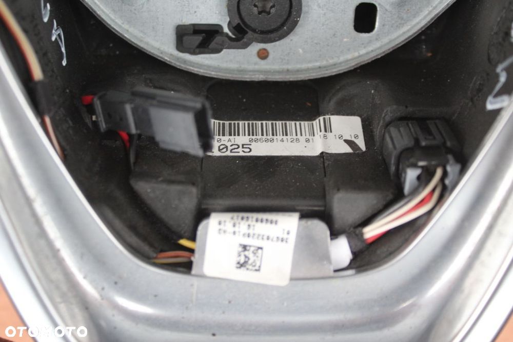 KIEROWNICA SKÓRA WIELOFUNKCJA PODGRZEWANA OPEL MERIVA B - 8