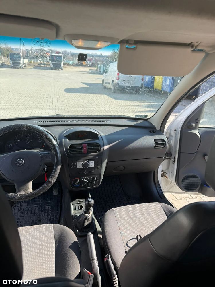 Opel Combo - 9