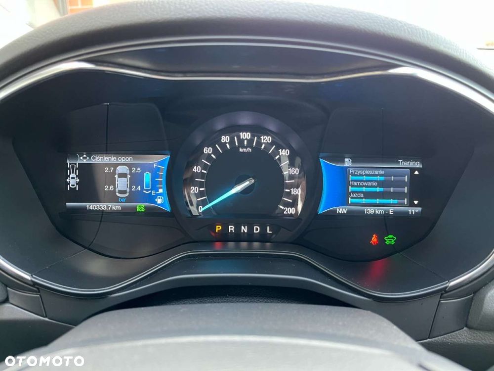 Ford Mondeo - 12