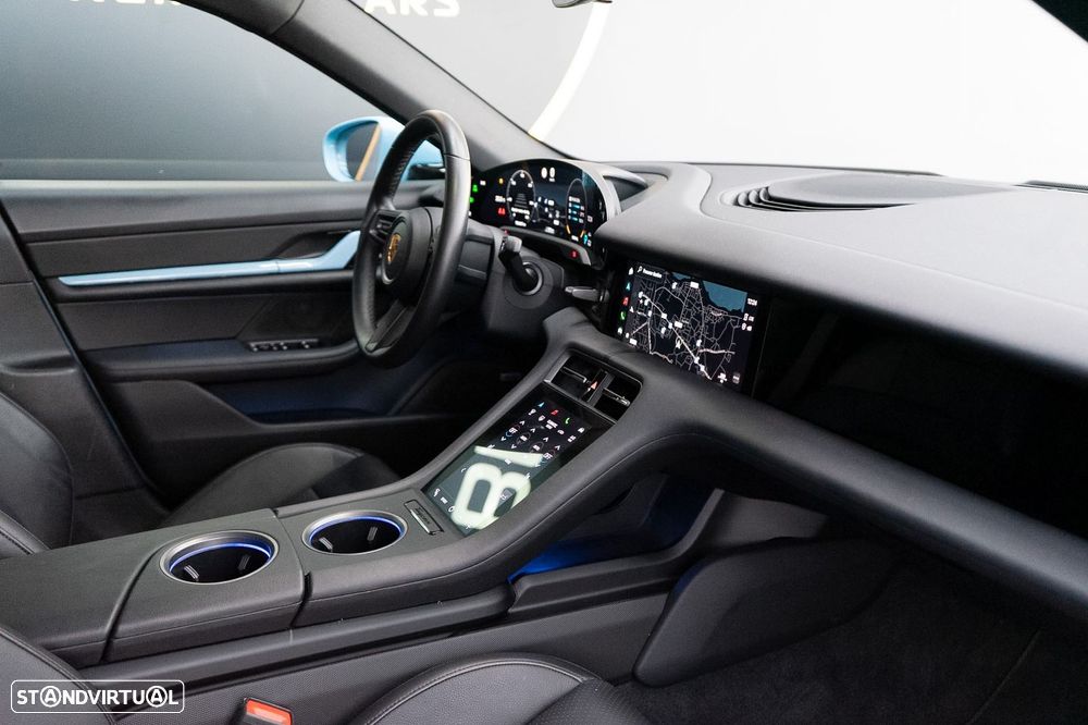 Porsche Taycan 4S - 6