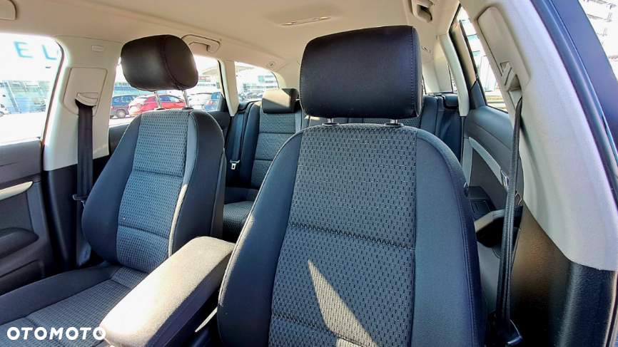 Audi A6 2.0 TDI Multitronic - 9