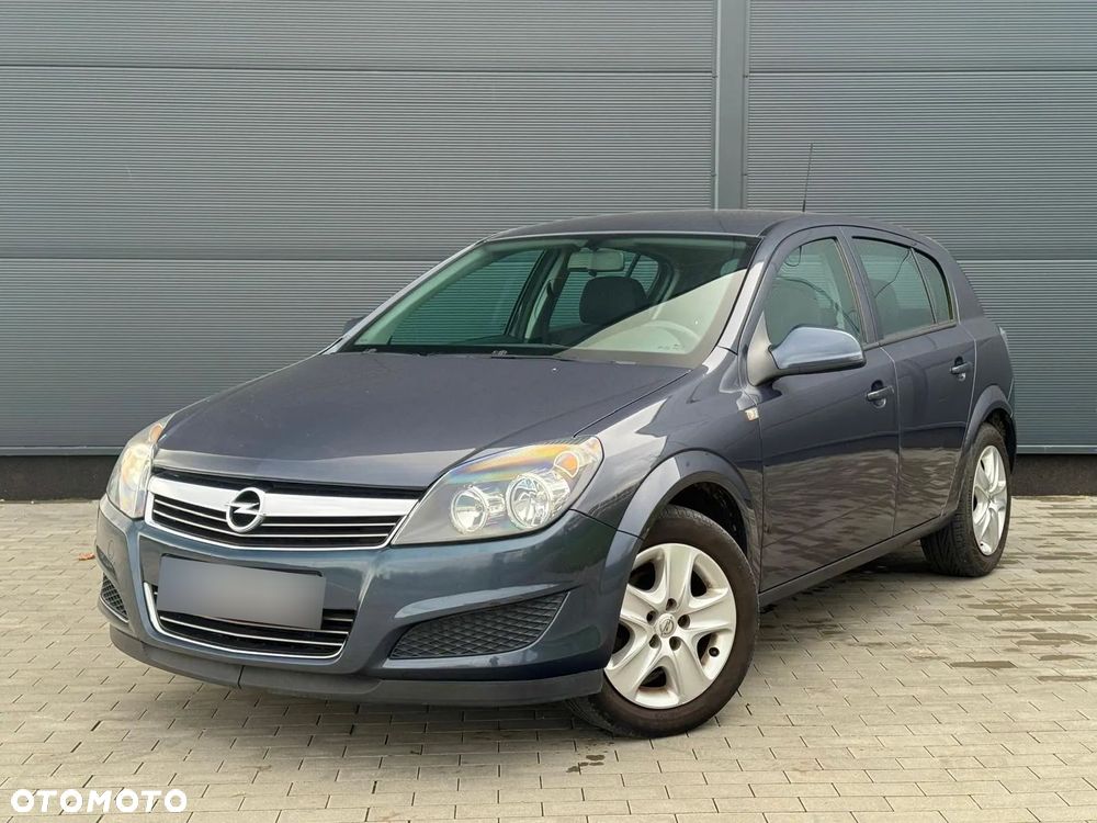 Opel Astra - 2