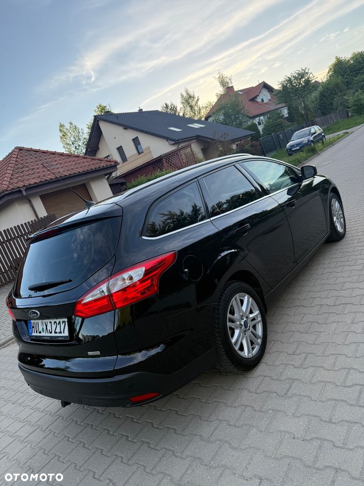 Ford Focus 1.6 TDCi DPF Titanium - 5