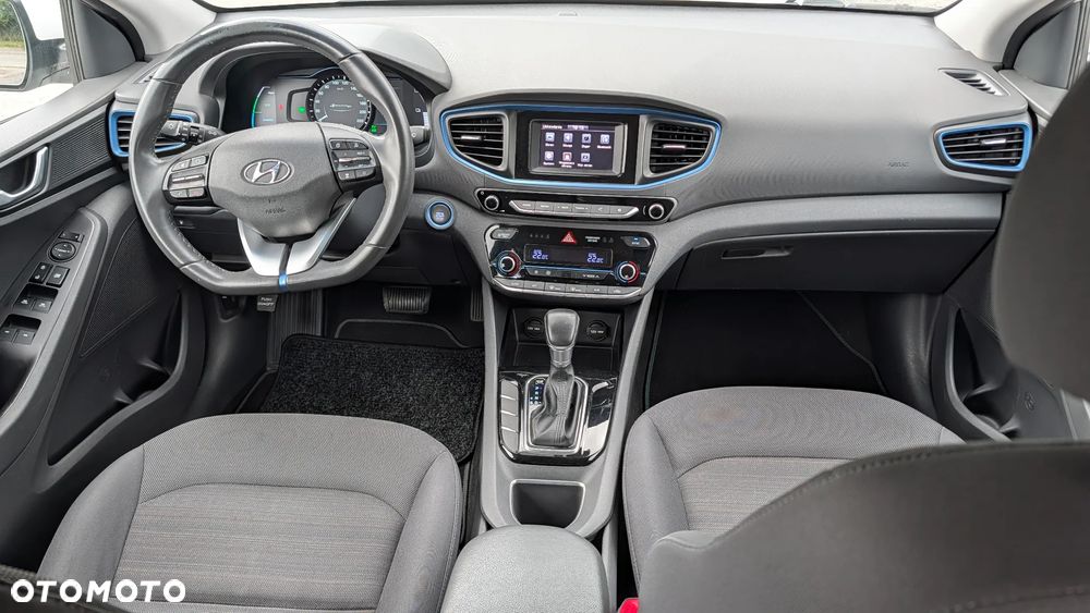 Hyundai IONIQ 1.6 GDI Premium - 13