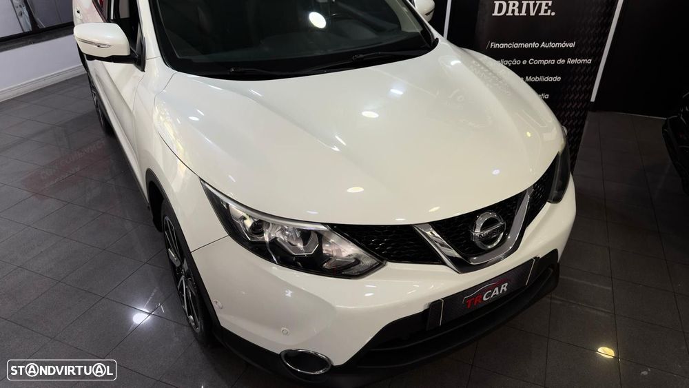 Nissan Qashqai 1.2 DIG-T Tekna Premium Pele S P.Preta - 4