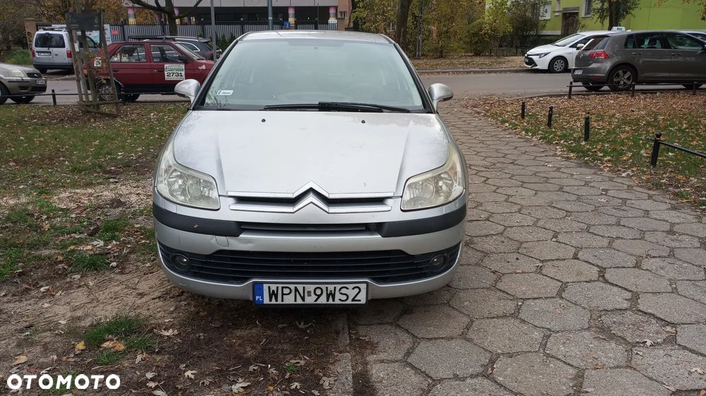 Citroen C4 2004 photo 2
