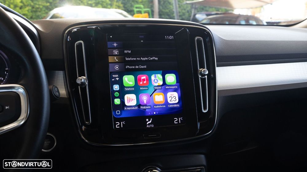 Volvo XC 40 1.5 T5 PHEV Momentum Plus - 9