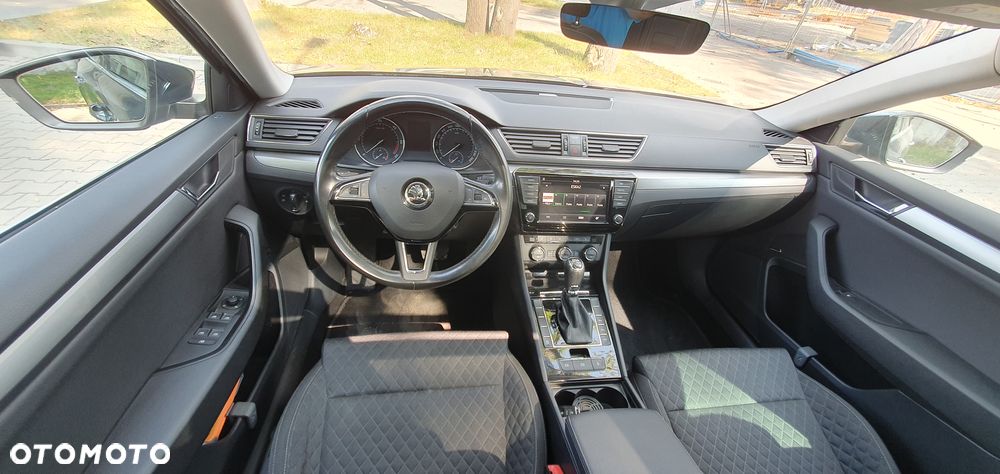 Skoda Superb 1.6 TDI Style DSG - 23
