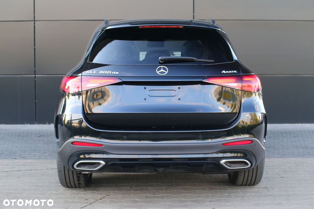 Mercedes-Benz GLC - 8