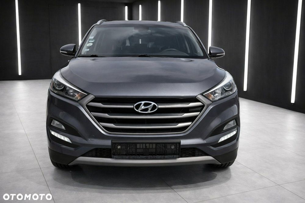 Hyundai Tucson - 2
