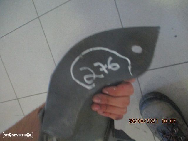 Embaladeira EMBA276 TOYOTA AVENSIS 2004 5P Direita - 5