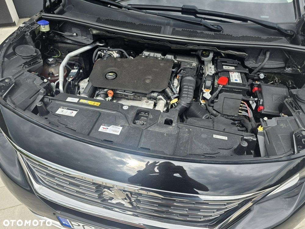 Peugeot 5008 - 36