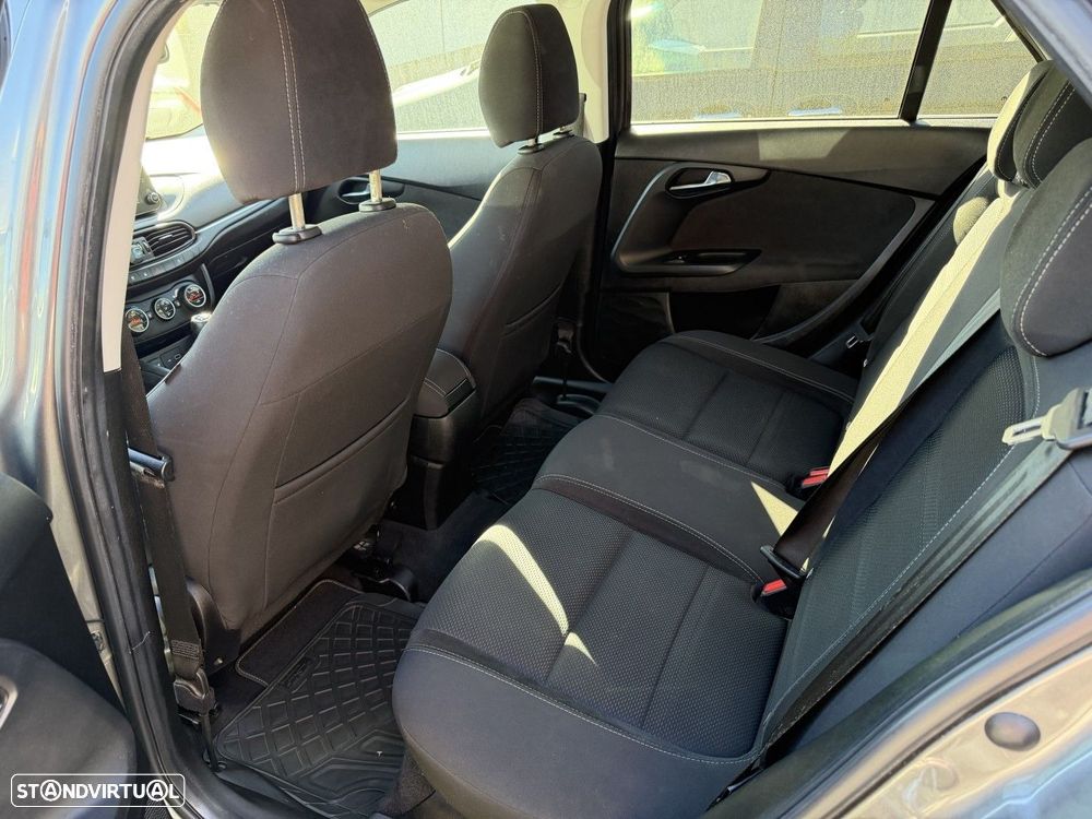 Fiat Tipo 1.3 M-Jet Lounge J17 - 9