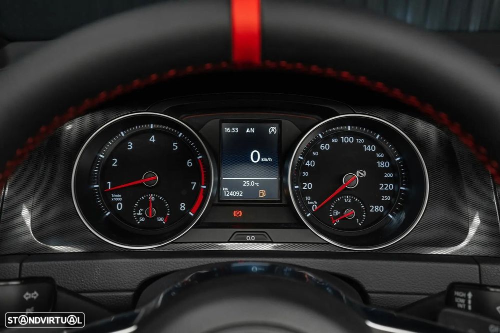 VW Golf GTI Performance BlueMotion DSG - 13