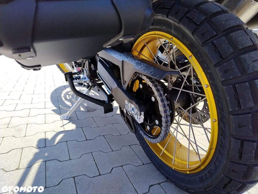VOGE 800 Rally - 39