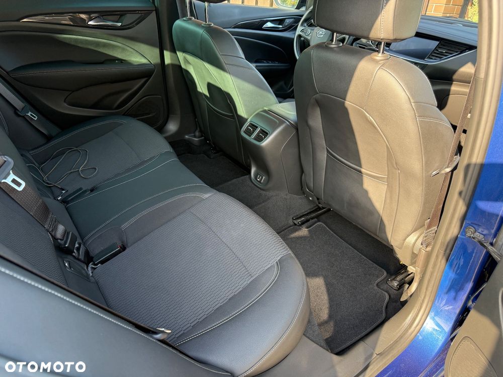 Opel Insignia 2.0 T Business Elegance S&S - 18