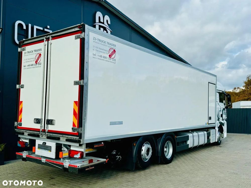 MAN MAN MAN TGX 26.440 // E6 // chłodnia z windą // 22 Epal // sypialka // - 6