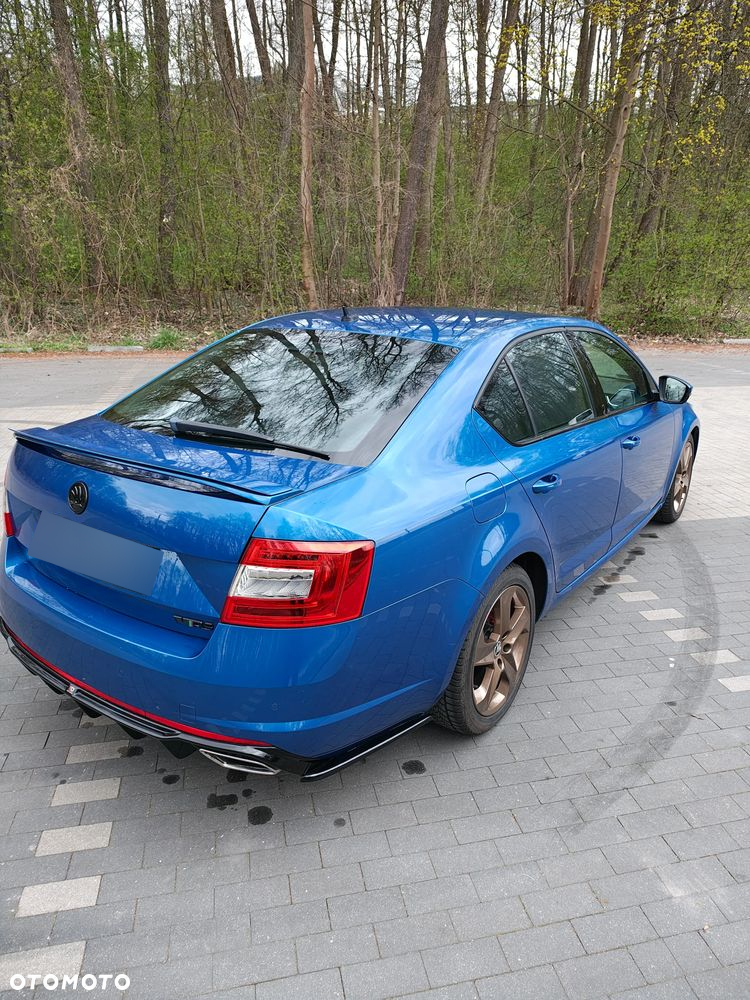 Skoda Octavia 2.0 TDI RS - 20