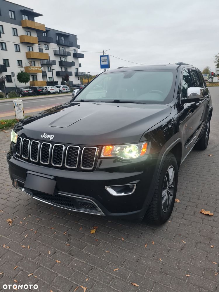 Jeep Grand Cherokee - 20