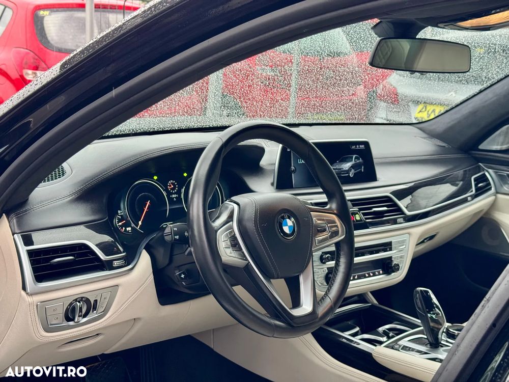 BMW Seria 7 730d xDrive - 5