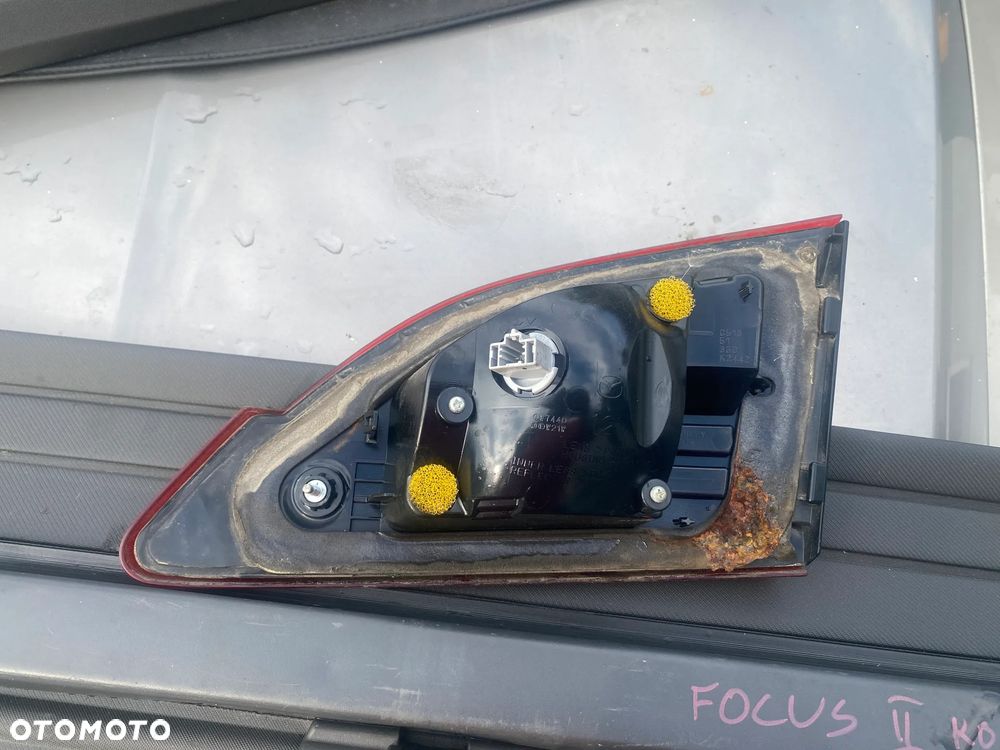Sprzedam Lampy tylnie Lewa w Klapę Mazda 5 II - 2