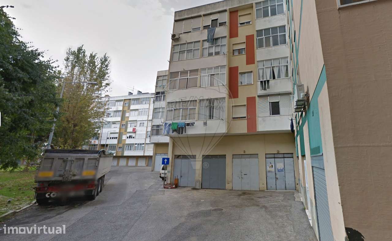 Armazém  para venda - Prikaz 6