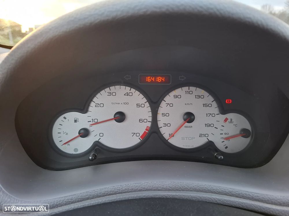 Peugeot 206 1.1 Color Line - 7