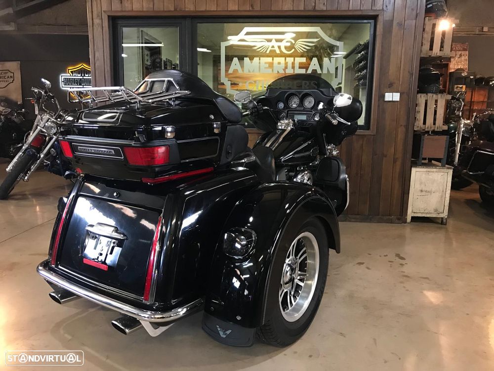 Harley-Davidson FLHTCU TRI GLIDE ULTRA CLASSIC - 13