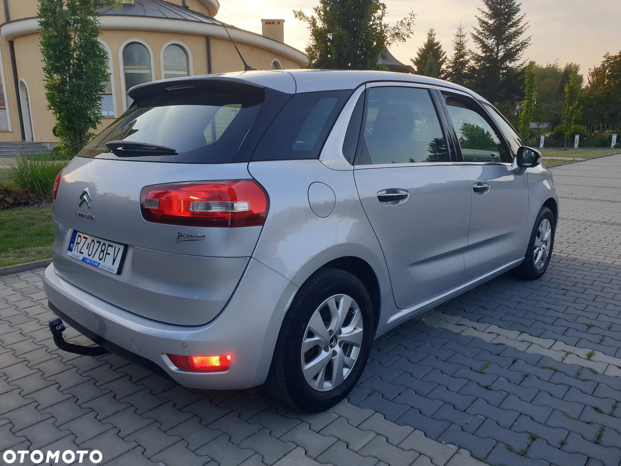 Citroën C4 Picasso PureTech 130 Stop&Start Attraction - 2