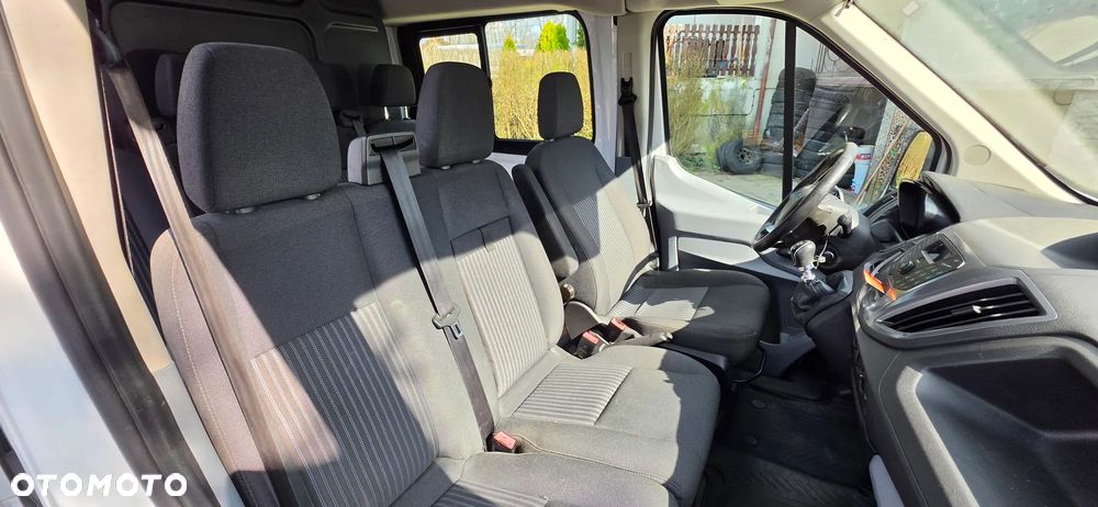 Ford Transit - 13