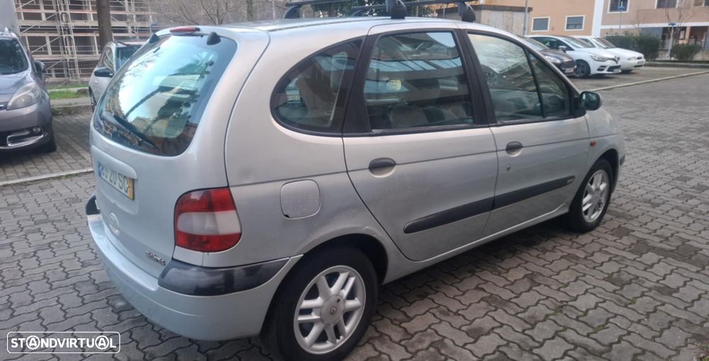 Renault Scénic 1.6 16V RXE AC GPL - 7