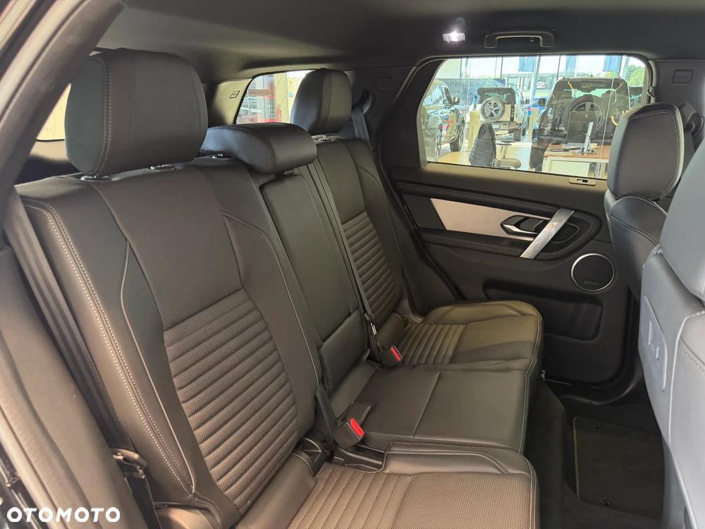 Land Rover Discovery Sport - 10